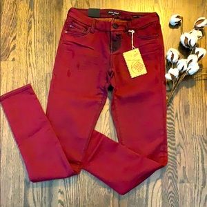 NWT Dear John skinnies